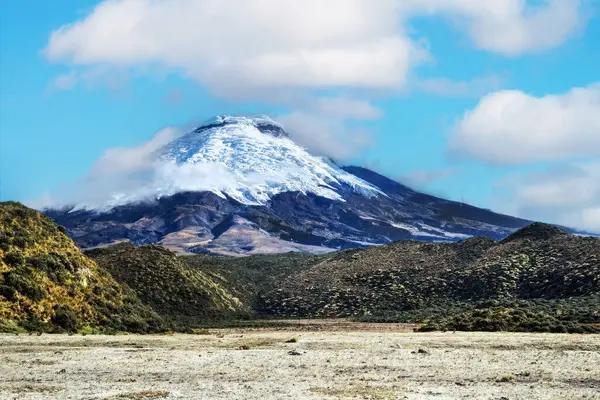 stock image Cotopaxi is an active stratovolcano in the Andes, located near the town of Latacunga in the province of Cotopaxi in Ecuador