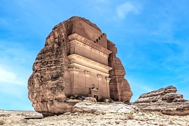 Hegra, Suudi Arabistan; Nabataean medeniyetinin mezarı.
