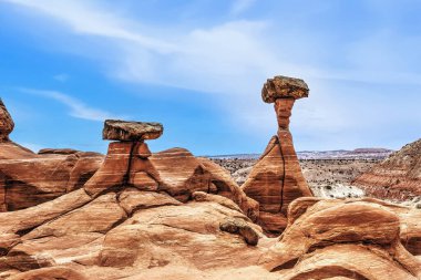  Kırmızı kumtaşı oluşumları. Grand Staircase Escalante Ulusal Anıtı, Utah