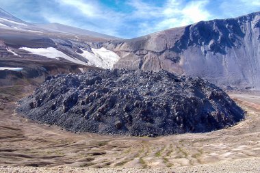Alaska 'daki Katmai Ulusal Parkı' ndaki On Bin Duman Vadisi 'ndeki Novarupta volkanının lav kubbesi. Amerika Birleşik Devletleri