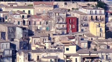 Tyrhenian Denizi, Sicilya 'nın kuzey kıyısındaki Cefalu tatil beldesine yakın, Palermo ili. İtalya