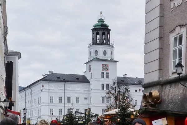 Salzburg Østrig November 2019 Klokkespil Klokkespil Klokketårn Med Klokker Toppen - Stock-foto