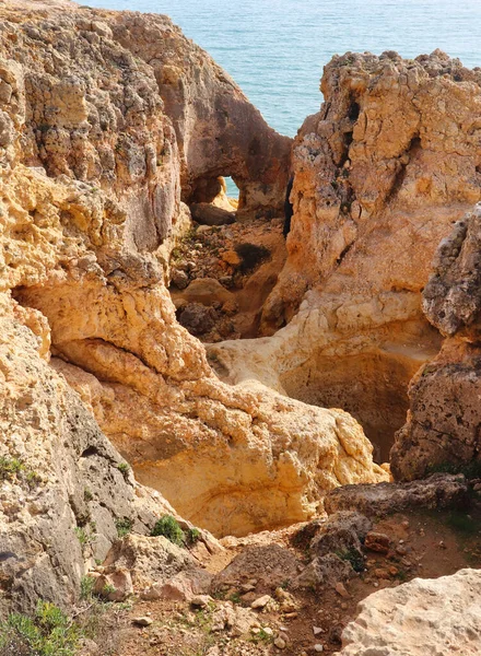 Kalkstenen Kliffen Met Spleten Gaten Aan Atlantische Oceaan Langs Seven — Stockfoto