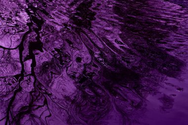 Girdap desenli mor arkaplan