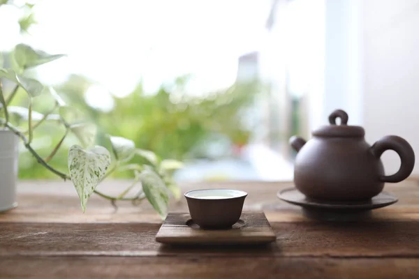 Earthenware Teapot Small Tea Cup Books — Stock Photo, Image