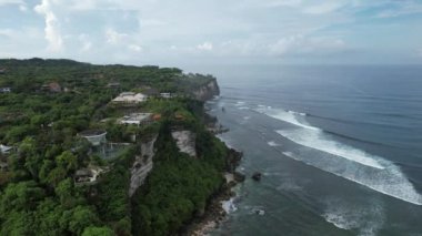 Bali, Endonezya - 11 Kasım 2022: Bali 'nin Turistik Çekim ve Yerleşkeleri