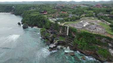 Bali, Endonezya - 11 Kasım 2022: Bali 'nin Turistik Çekim ve Yerleşkeleri