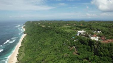 Bali, Endonezya - 11 Kasım 2022: Bali 'nin Turistik Çekim ve Yerleşkeleri