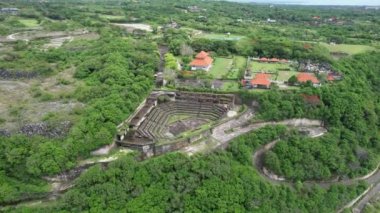 Bali, Endonezya - 11 Kasım 2022: Bali 'nin Turistik Çekim ve Yerleşkeleri