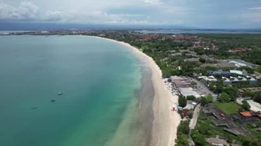 Bali, Endonezya - 11 Kasım 2022: Bali 'nin Turistik Çekim ve Yerleşkeleri