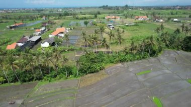 Bali, Endonezya - 11 Kasım 2022: Bali 'nin Turistik Çekim ve Yerleşkeleri