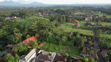 Bali, Endonezya - 11 Kasım 2022: Bali 'nin Turistik Çekim ve Yerleşkeleri