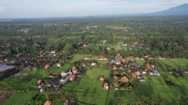 Bali, Endonezya - 11 Kasım 2022: Bali 'nin Turistik Çekim ve Yerleşkeleri