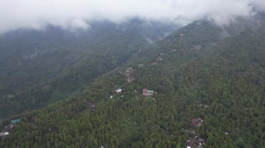 Bali, Endonezya - 11 Kasım 2022: Bali 'nin Turistik Çekim ve Yerleşkeleri