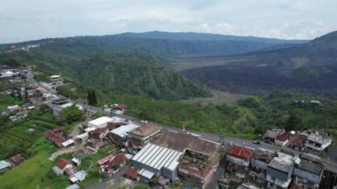 Bali, Endonezya - 11 Kasım 2022: Bali 'nin Turistik Çekim ve Yerleşkeleri