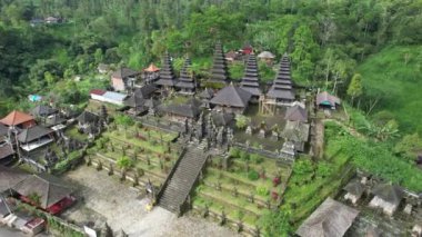 Bali, Endonezya - 11 Kasım 2022: Bali 'nin Turistik Çekim ve Yerleşkeleri