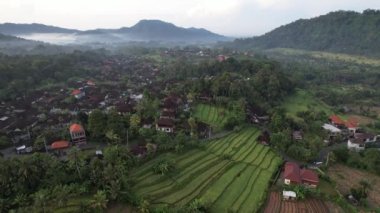 Bali, Endonezya - 11 Kasım 2022: Bali 'nin Turistik Çekim ve Yerleşkeleri