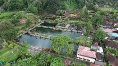 Bali, Endonezya - 11 Kasım 2022: Bali 'nin Turistik Çekim ve Yerleşkeleri