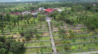Bali, Endonezya - 11 Kasım 2022: Bali 'nin Turistik Çekim ve Yerleşkeleri