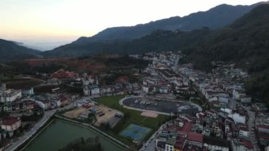 Sa Pa, Vietnam - 29 Kasım 2022: Sa Pa 'nın Tarihi Binalar ve Turist Çekim alanları