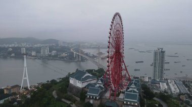 Ha Long Körfezi, Vietnam - 26 Kasım 2022: 