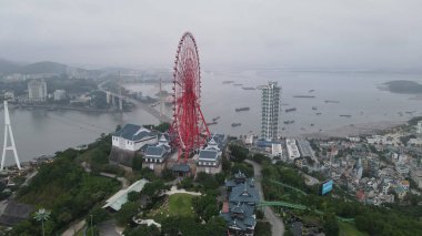 Ha Long Körfezi, Vietnam - 26 Kasım 2022: 