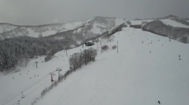 Niseko, Japonya - 15 Aralık 2022: Niseko Hokkaido Kış Sezonu