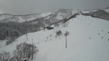 Niseko, Japonya - 15 Aralık 2022: Niseko Hokkaido Kış Sezonu