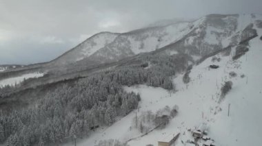 Niseko, Japonya - 15 Aralık 2022: Niseko Hokkaido Kış Sezonu