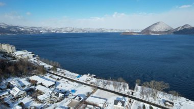 Hokkaido, Japonya - 15 Aralık 2022: Toya Gölü Kış Mevsimi