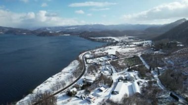 Hokkaido, Japonya - 15 Aralık 2022: Toya Gölü Kış Mevsimi