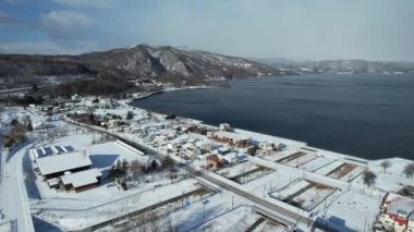 Hokkaido, Japonya - 15 Aralık 2022: Toya Gölü Kış Mevsimi