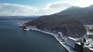 Hokkaido, Japonya - 15 Aralık 2022: Toya Gölü Kış Mevsimi