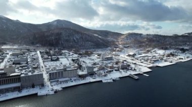 Hokkaido, Japonya - 15 Aralık 2022: Toya Gölü Kış Mevsimi