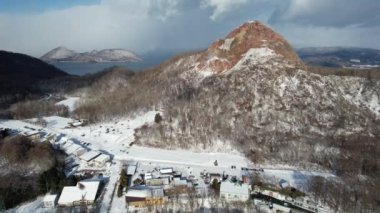 Hokkaido, Japonya - 15 Aralık 2022: Toya Gölü Kış Mevsimi