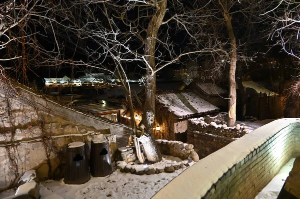 Pekin, Çin - 19 Aralık 2023: Kışın Pekin Sahnesi