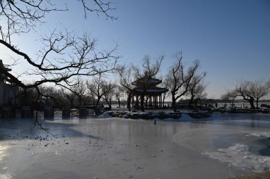 Pekin, Çin - 19 Aralık 2023: Kışın Pekin Sahnesi