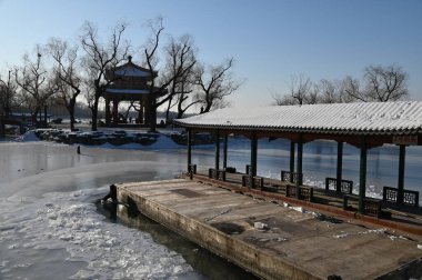 Pekin, Çin - 19 Aralık 2023: Kışın Pekin Sahnesi