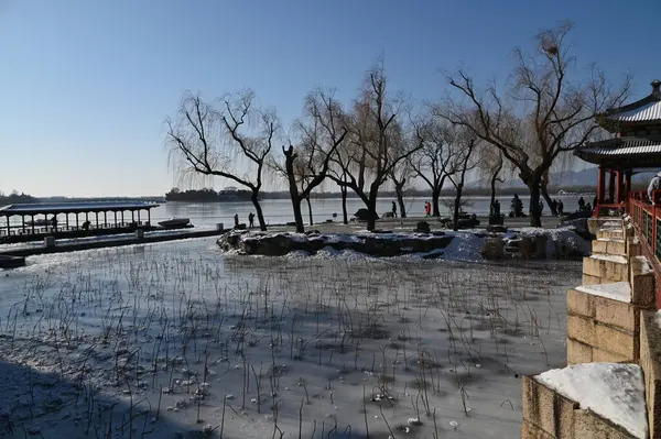 Pekin, Çin - 19 Aralık 2023: Kışın Pekin Sahnesi