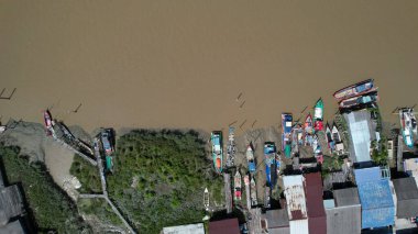 Kuala Selangor, Malezya - 12 Şubat 2024: Kuala Selangor Kıyı Köyü