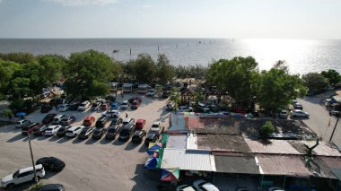 Sekinchan, Malezya 12 Şubat 2024: Sekinchan Köyü ve Pirinç Tarlalarının Havadan Görünümü