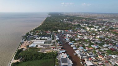 Sekinchan, Malezya 12 Şubat 2024: Sekinchan Köyü ve Pirinç Tarlalarının Havadan Görünümü