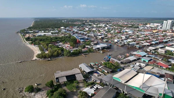Sekinchan, Malezya 12 Şubat 2024: Sekinchan Köyü ve Pirinç Tarlalarının Havadan Görünümü