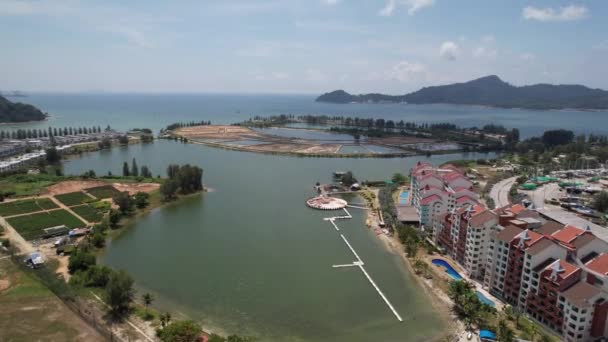 Lumut Malaysia Februar 2024 Flyutsikt Lumut Waterfront Marina Island – stockvideo