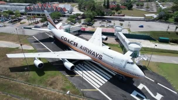 Melaka Malaysia February 2024 Aerial View Coach Airways Airplane — Stock Video