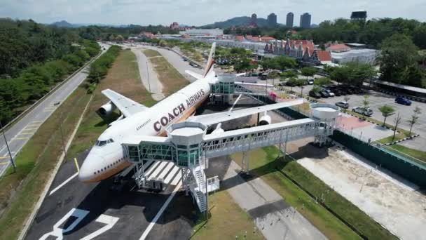 Melaka Maleisië Februari 2024 Luchtfoto Van Het Coach Airways Vliegtuig — Stockvideo