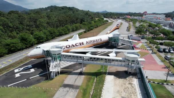 Melaka Maleisië Februari 2024 Luchtfoto Van Het Coach Airways Vliegtuig — Stockvideo