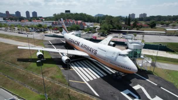 马来西亚马六甲 2024年2月19日 旅游巴士航空公司飞机的航观 — 图库视频影像