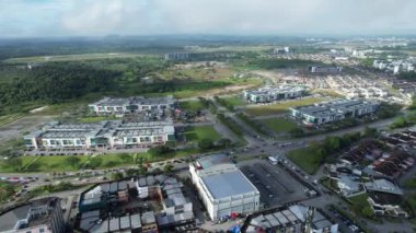 Kuching, Malezya - 9 Mayıs 2024: Galery, Emporium ve Saradise Ticaret Merkezlerinin Havadan Görünümü
