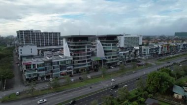 Kuching, Malezya - 9 Mayıs 2024: Galery, Emporium ve Saradise Ticaret Merkezlerinin Havadan Görünümü